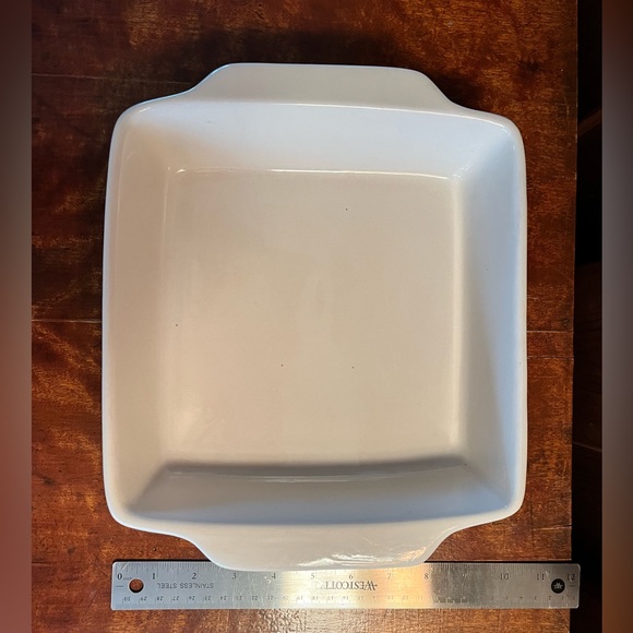 Vintage yellow stoneware lidded casserole dish and baking dish. - Picture 8 of 8